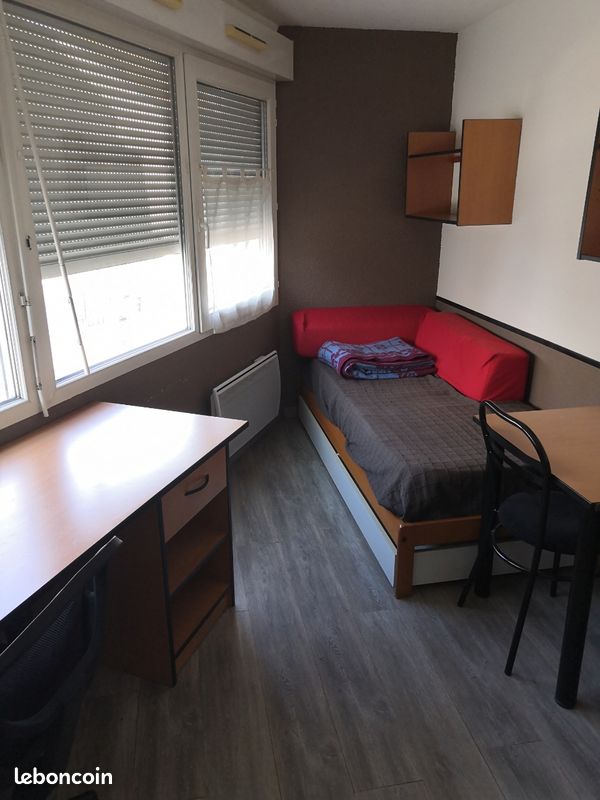 Appartement 1 pièce 16 m² · à Tours · 16 m² · 385 €