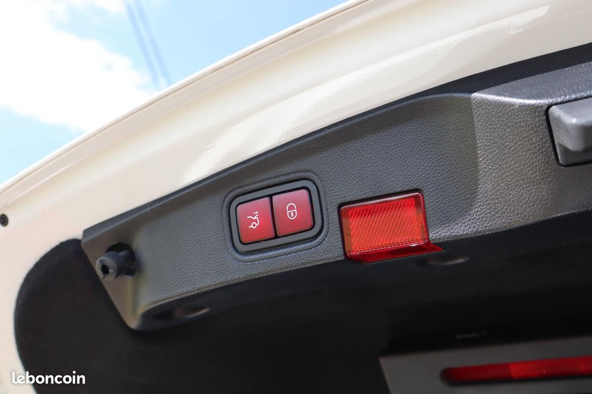 Mercedes Classe C 220 d 194ch AMG Line (image 17)