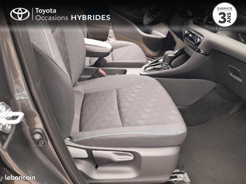 Toyota Yaris 116h Design 5p MY25 (image 6)