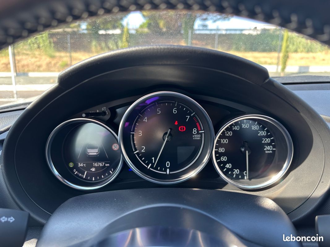 MAZDA MX-5 RF 2.0L SKYACTIV-G 184 ch Exclusive-Line (image 22)