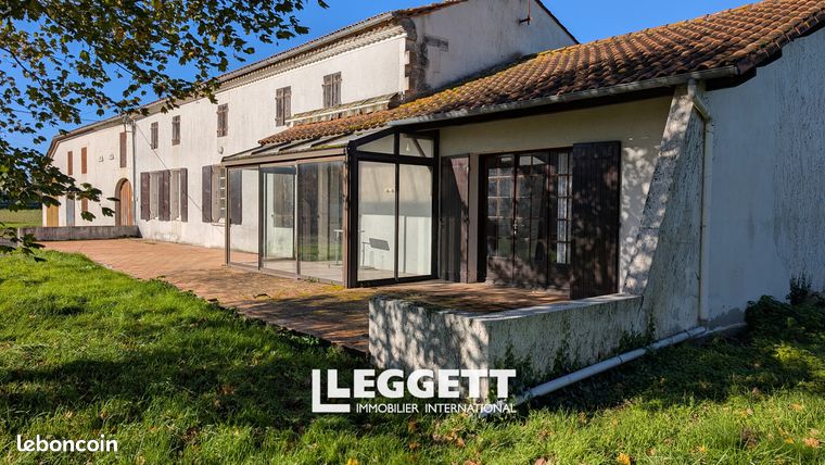 Maison 5 pièces 140 m²