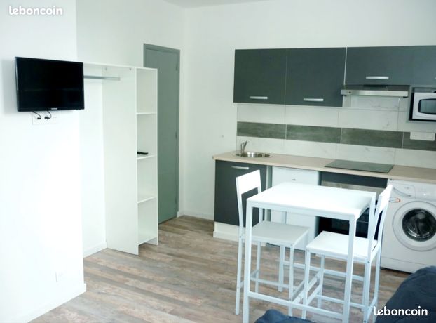 Studio meublé avec tv et lave-linge