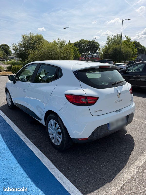 Renault Clio IV 1.5 DCI 75 (image 2)