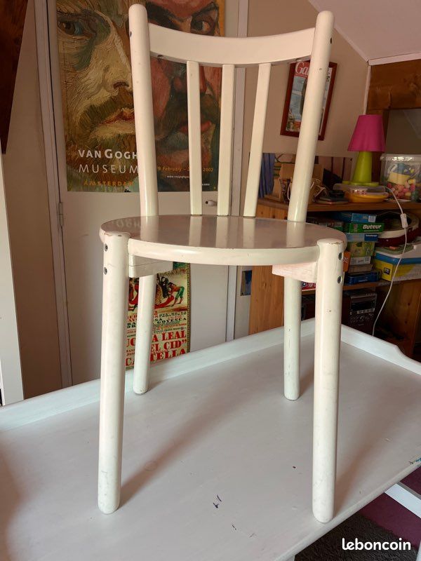 Chaise bois blanc (image 1)