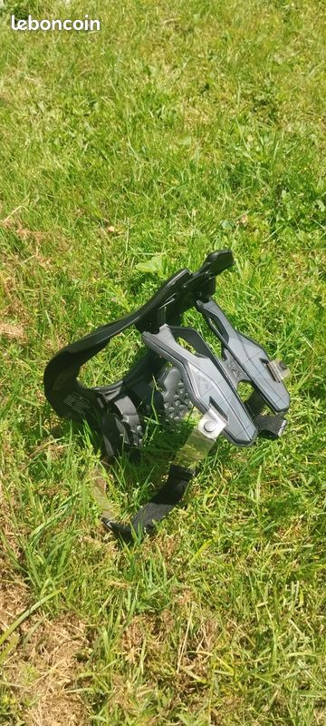 Neck brace leatt 4.5 (image 2)