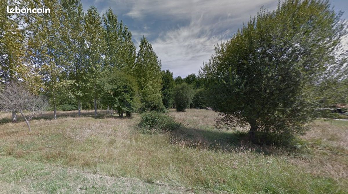 Terrain 845 m² Noaillan · 45 000 €
