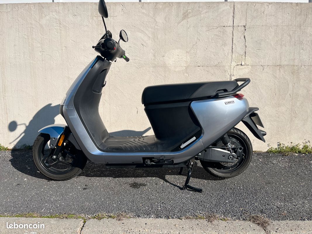 Scooter électrique - Segway E110SE (image 2)