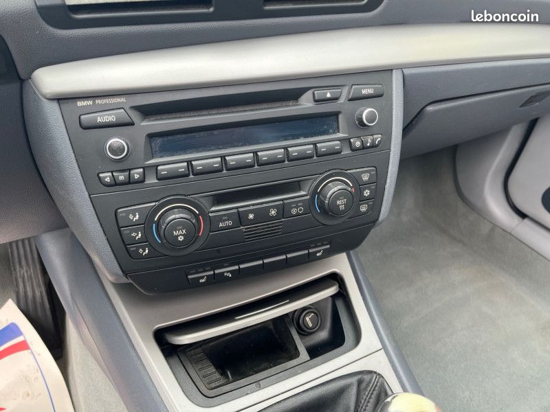 Bmw SERIE 1 (E81/E87) 120I 150CH LUXE 5P (image 11)