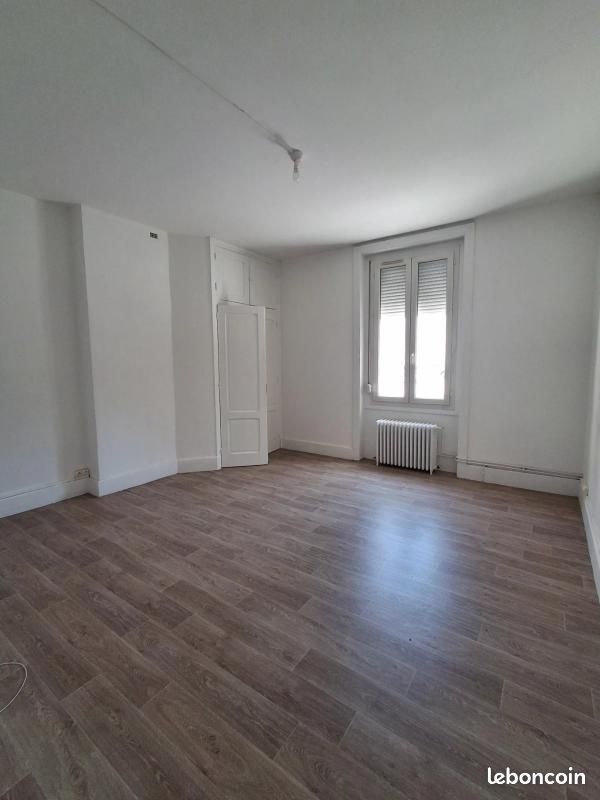 Appartement 2 pièces 78 m² · à Firminy · 78 m² · 460 €/mois