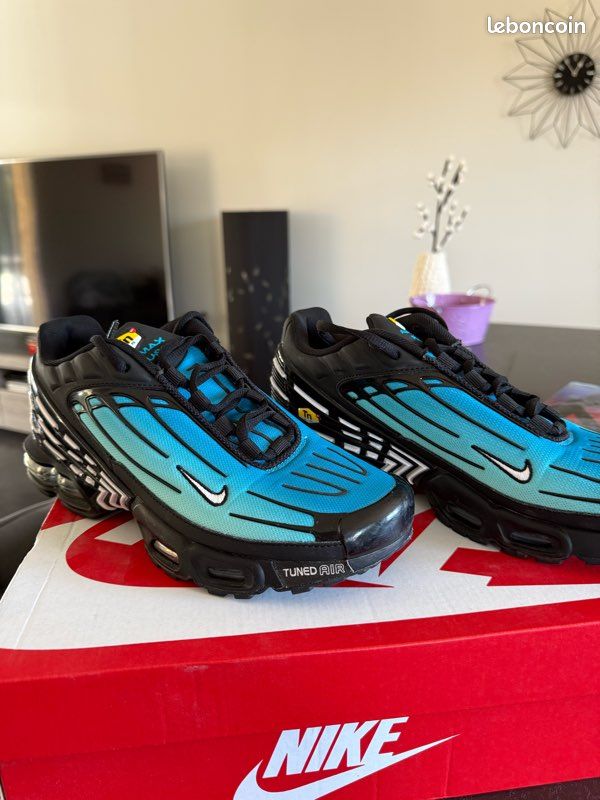 Nike TN Air Max Plus bleu/noir – T41 – Très bon état (image 3)