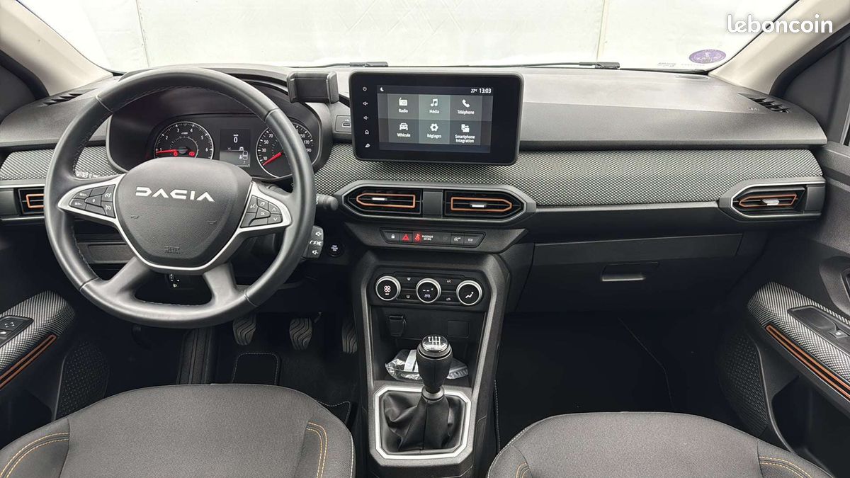 Dacia sandero tce 90 stepway expression (image 3)