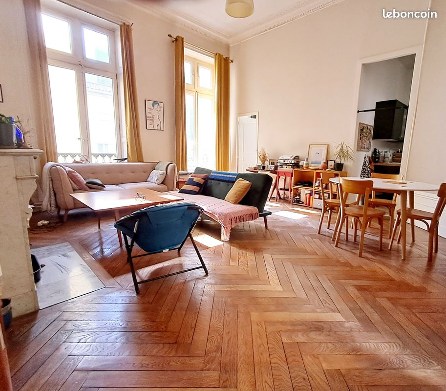 Appartement 3 pièces 87 m² · à Saint-Étienne · 87 m² · 150 000 €