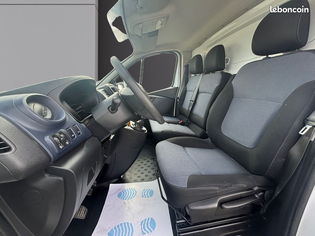 OPEL VIVARO F2900 L2H2 1.6 CDTI 125 ECOFLEX PACK CLIM + TVA Récupérable (image 9)