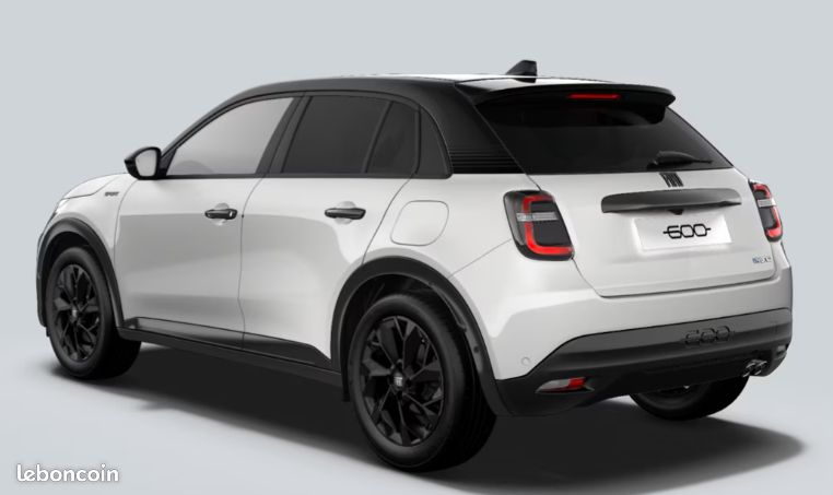 Fiat 600 T-Gen 3 1.2 Hybrid 145 eDCT6 Sport (image 3)