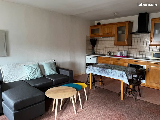 Location F2 meublé à Ambert
