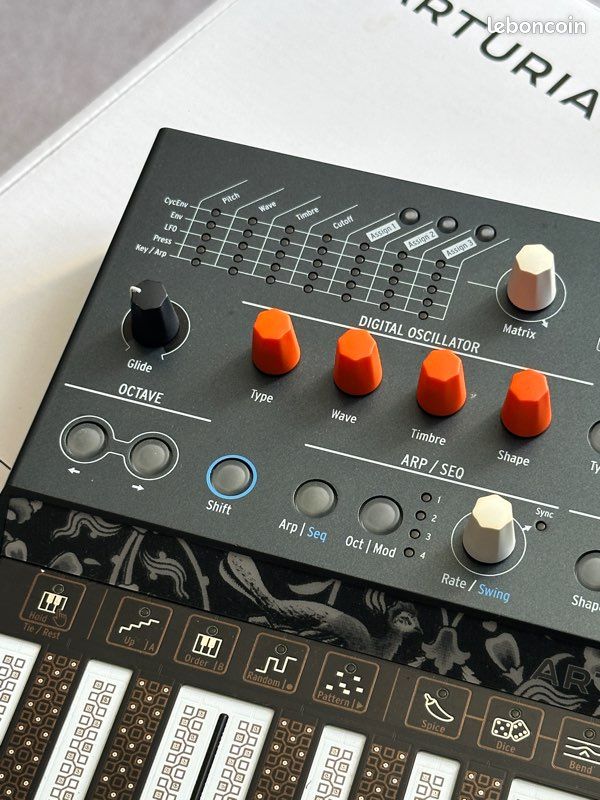 Arturia Microfreak (image 3)
