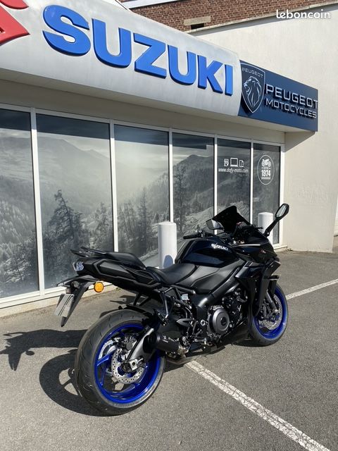 Suzuki gsxs 1000 gt / gsx-s 1000 1000gt (image 3)