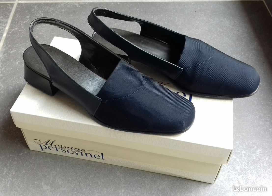 Chaussures bleu marine 38 (image 1)