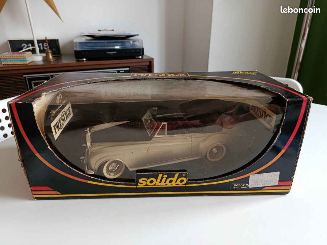 Solido Prestige 1:18 – Rolls Royce Corniche Cabriolet Blanc Nacré, Réf. 8006, Collection