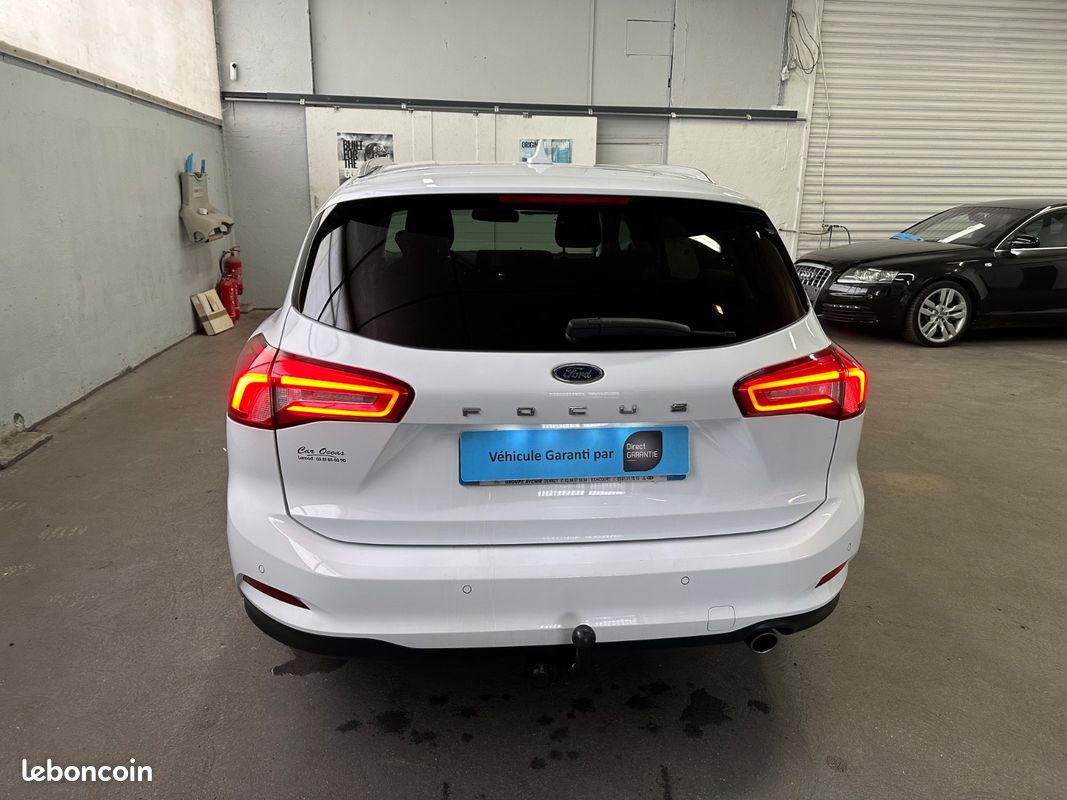 FORD Focus SW 125CH Titanium (image 4)