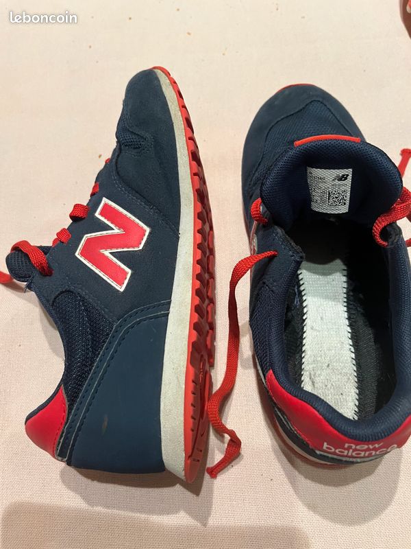 Baskets New balance taille 37 noires lacets rouges (image 2)