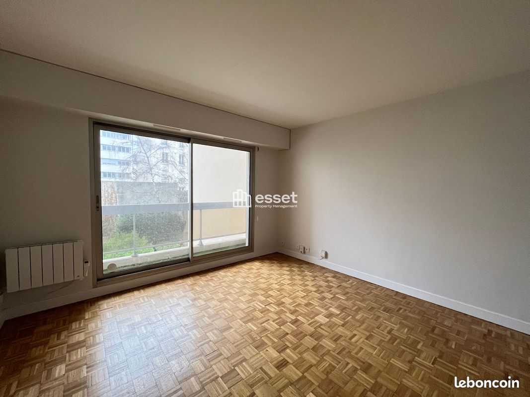 Appartement 2 pièces 51 m² · à Paris · 51 m² · 1 656 €
