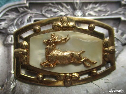 Broche Fantaisie Vintage En Métal Doré - Accessoire Rétro Pour Collection