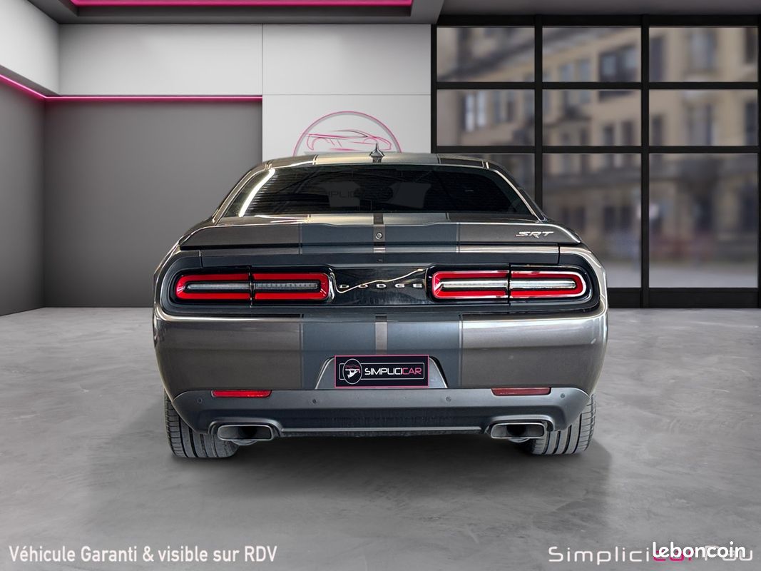 DODGE CHALLENGER - 6.4 V8 SRT8 392 HEMI - Garantie 12 mois (image 9)
