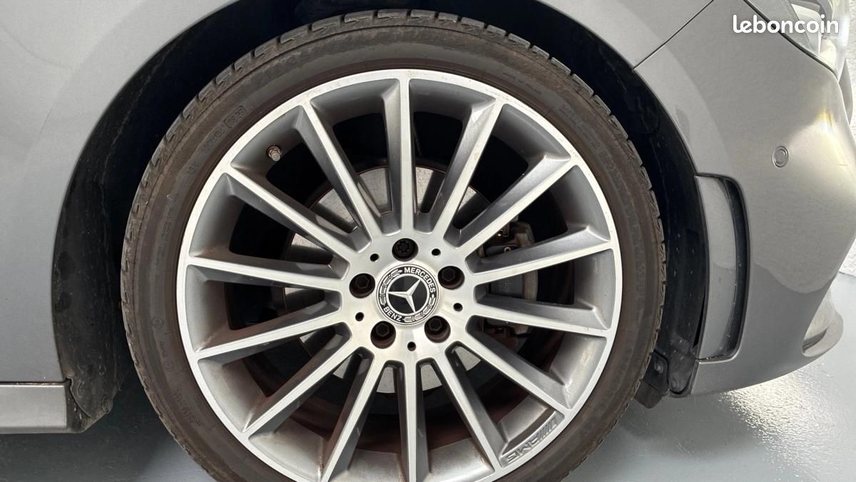 Mercedes Classe B 180 136ch AMG Line Edition 7G-DCT / full entretien Mercedes (image 19)