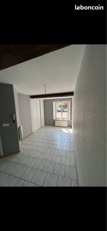 Appartement 2 pièces 31 m² · à Commercy · 31 m² · 320 €/mois