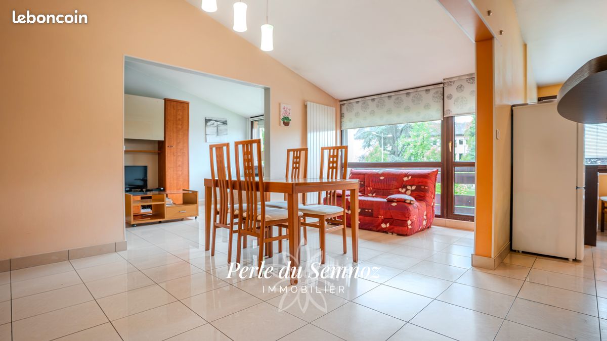 Parking 3 pièces 86 m² · à Annecy · 86 m² · 299 000 €
