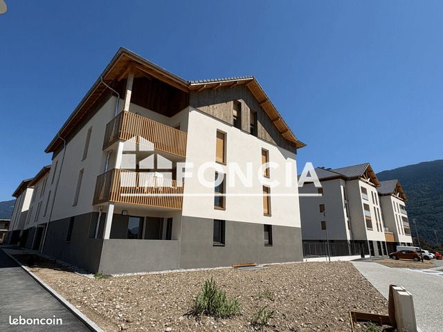 Appartement 2 pièces 67 m² · à Gilly-sur-Isère · 67 m² · 850 €
