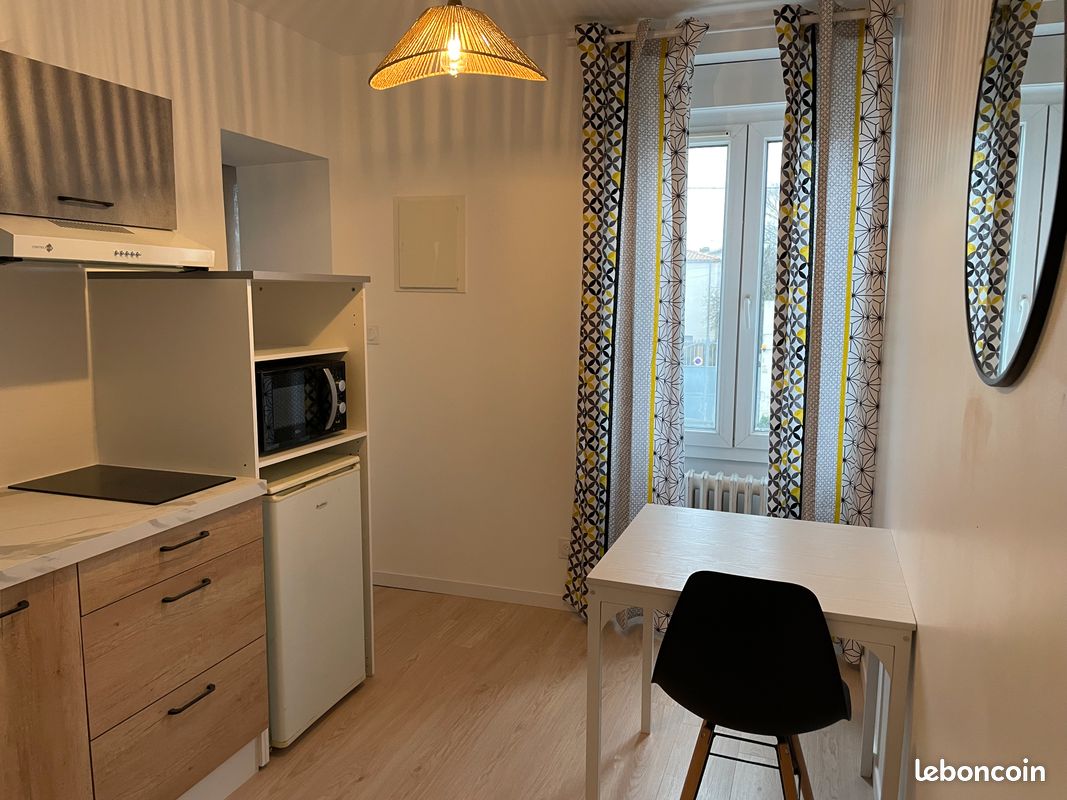 Appartement 2 pièces 18 m² · à La Rochelle · 18 m² · 660 €/mois