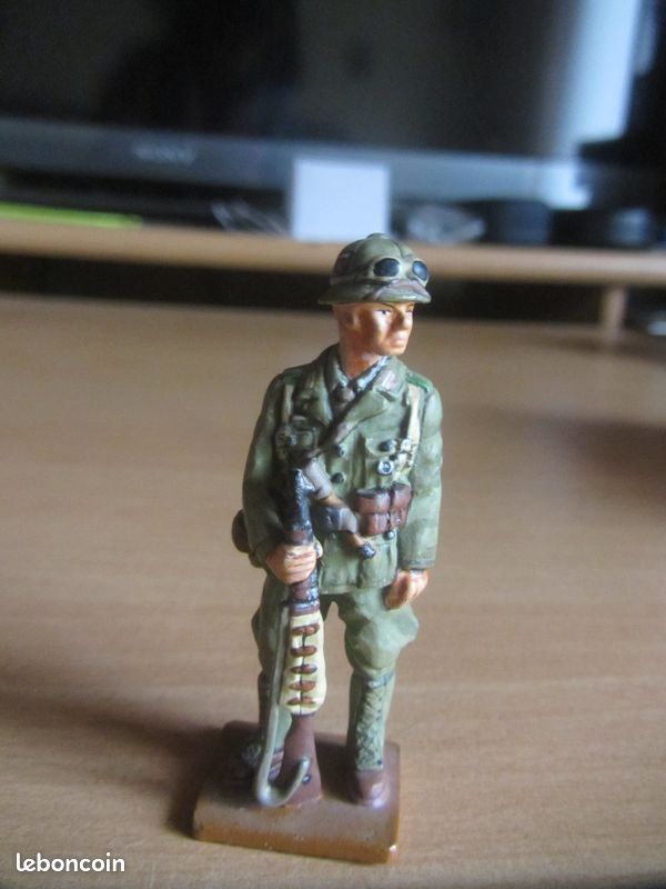 Verlinden 1349 Soldat allemand plaité ww2 en résine à monter et à