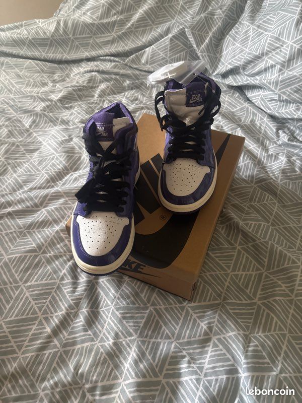 Chaussure Jordan violette (image 3)
