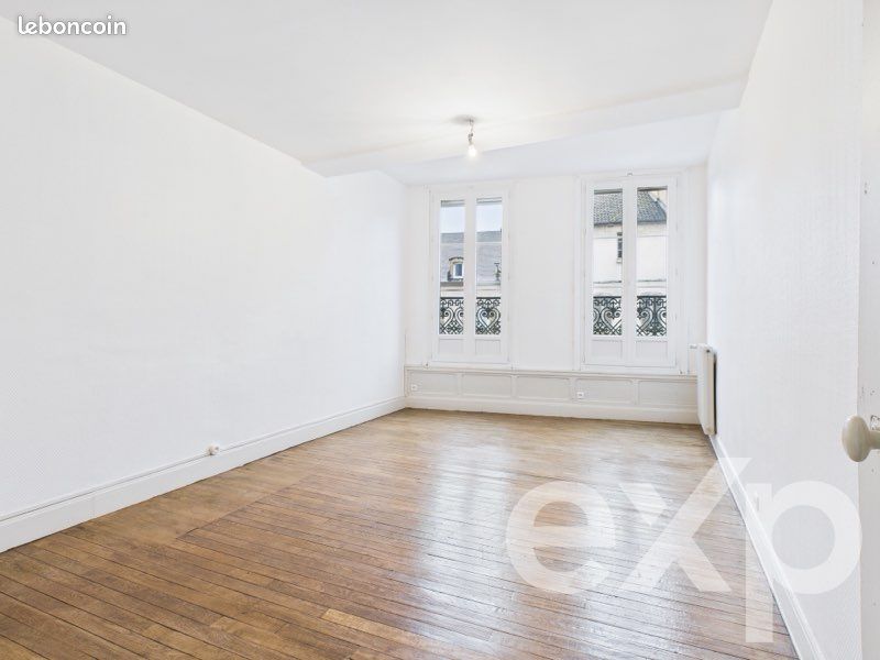 Appartement 3 pièces 70 m² · à Châtillon-sur-Seine · 70 m² · 550 €/mois