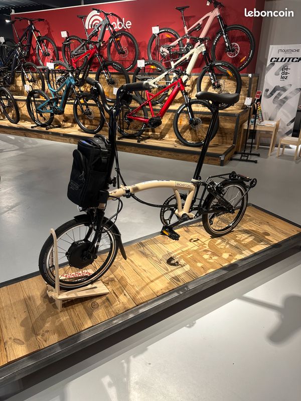 Brompton C-Line Urban Guidon M Vitesses Electrique Vélos