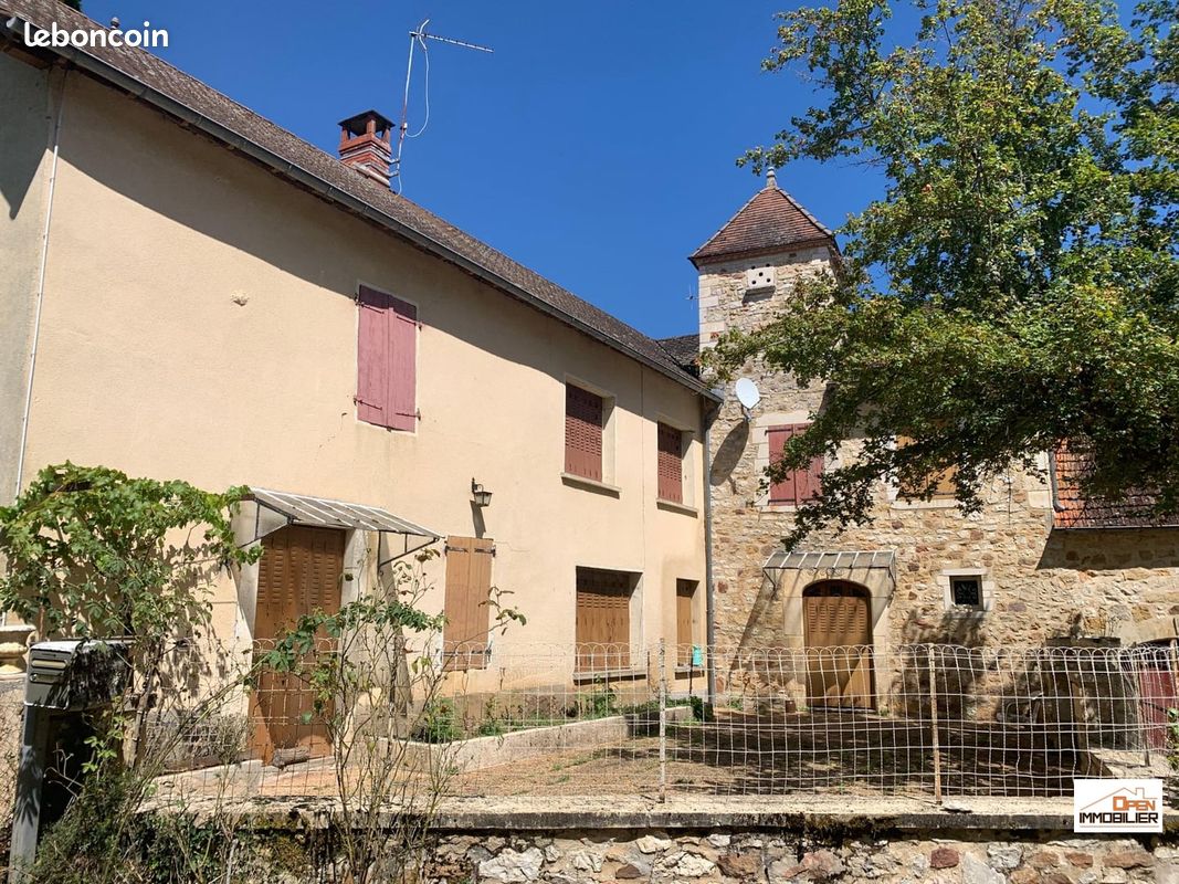 Maison 14 pièces 294 m² · à Loupiac · 294 m² · 188 000 €