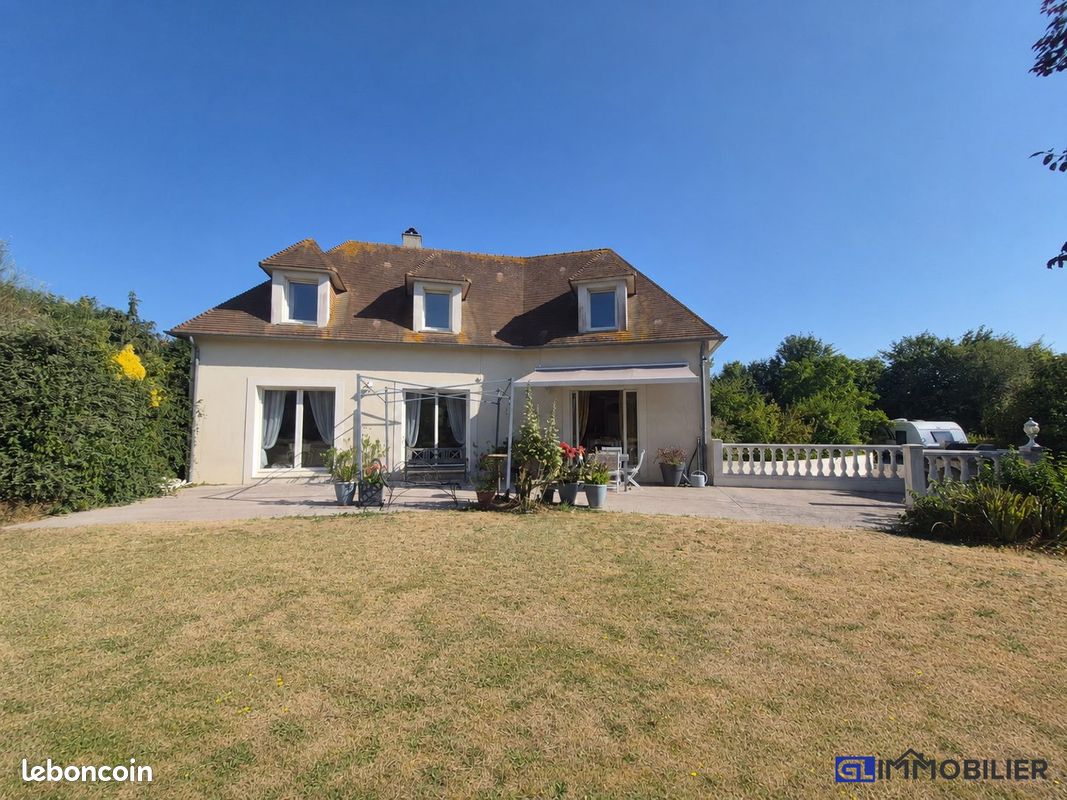Maison 7 pièces 161 m² · à Grainville-Langannerie · 161 m² · 399 000 €