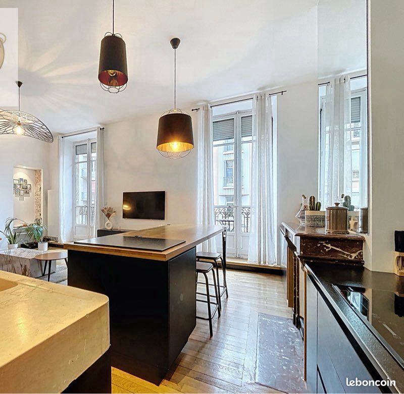 Appartement 2 pièces 60 m² · à Grenoble · 60 m² · 265 000 €