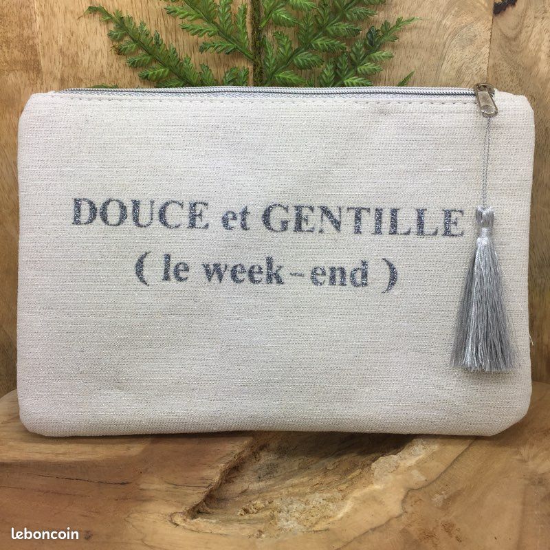 NEUF Pochette « Douce et Gentille (le week-end) » zip paillette (image 2)