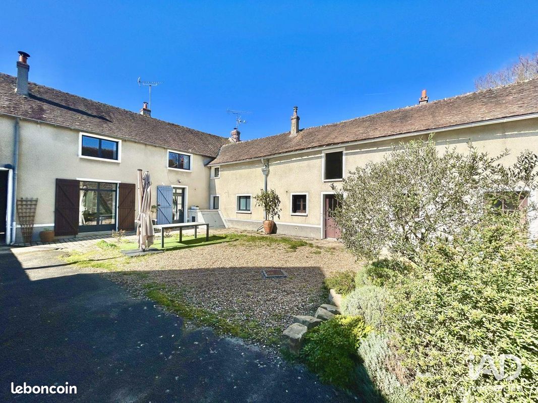Maison 3 pièces 107 m² · à La Chapelle-la-Reine · 107 m² · 299 000 €