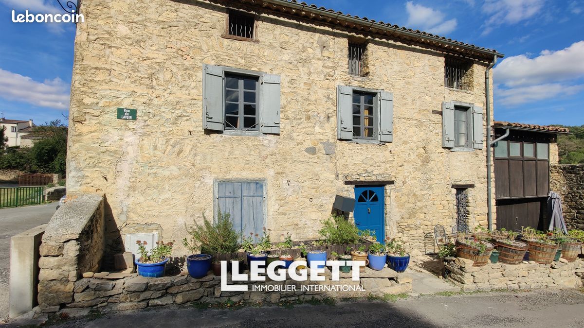 Maison 12 pièces 338 m² · à Antugnac · 338 m² · 199 000 €