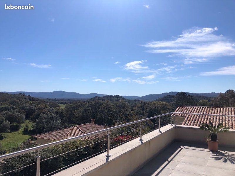 Appartement 2 pièces 63 m² · à Porto-Vecchio · 63 m² · 850 €/mois