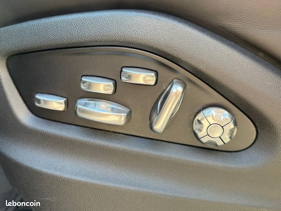 Porsche Cayenne E-Hybrid 3.0 V6 462 ch Tiptronic BVA (image 18)