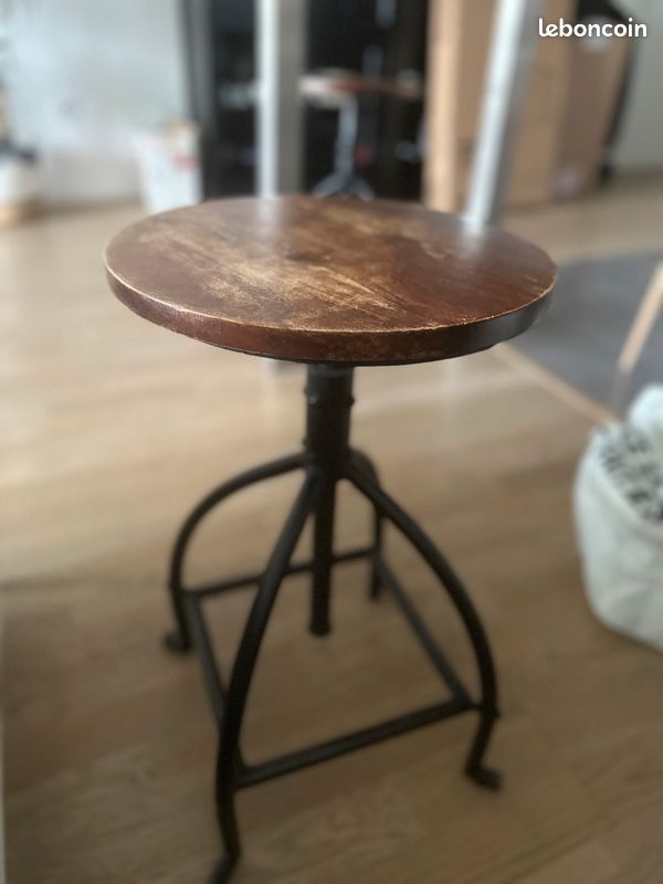 Tabouret industriel (image 3)
