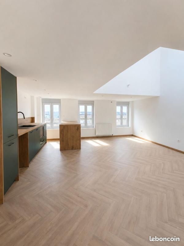 Appartement 3 pièces 80 m² · à Amiens · 80 m² · 1 335 €