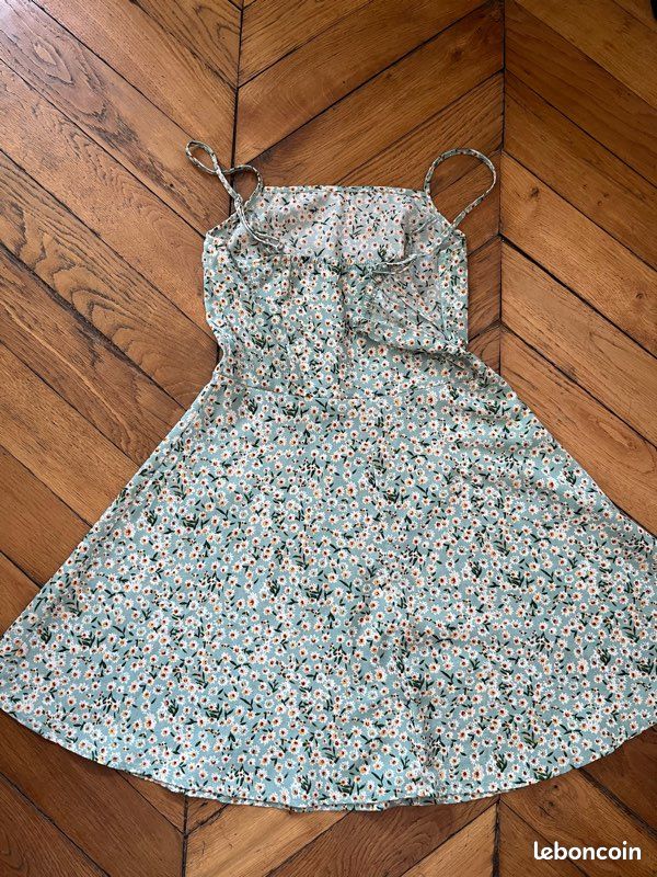 Robe verte clair SHEIN taille M (image 3)