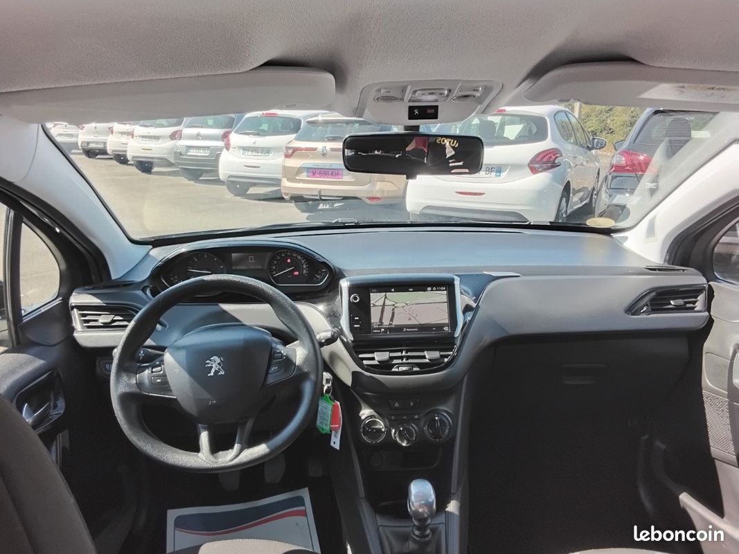 Peugeot 208 1.5 bluehdi 100cv active 5 places Boîte 6 vitesses (image 10)