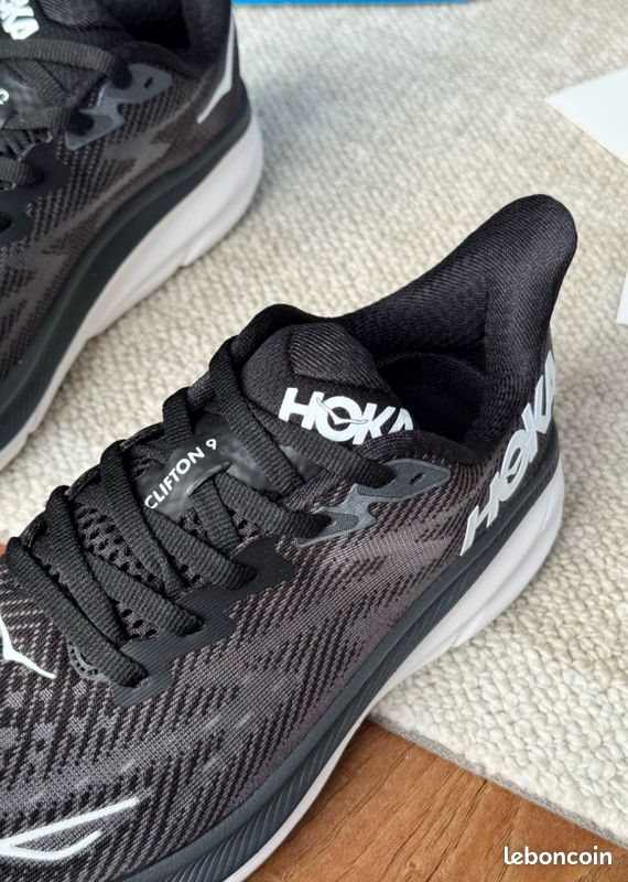 HOKA Clifton 9 Noir (image 4)